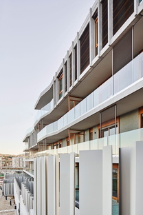 Espai Natura, a sustainable residential condominium by Bailorull 