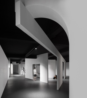 Dreams-Chasing showroom by AD ARCHITECTURE, Shantou, China