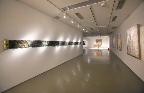 The Bejing Today Art Museum showcases the artwork of Wu Guanzhen 