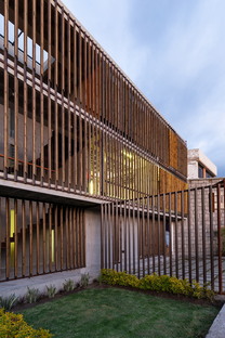 RAMA Estudio, Edificio Criba in Ambato, Ecuador