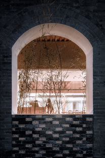 Layering Courtyard in Beijing by ARCHSTUDIO