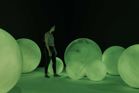 Presence, an exhibition by Daan Roosegaarde at the Groninger Museum