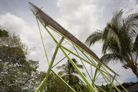 ARTIFICIAL, symbolic self-building in Costa Rica with PICO and A01