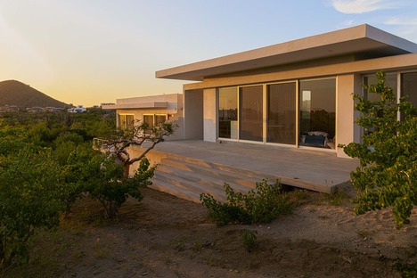 Casa Nivana, a desert hideaway by RED Arquitectos