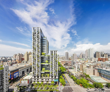 Sky Green, a green tower in Taichung, Taiwan by WOHA