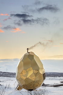 Riksbyggen’s Solar Egg at the Icehotel in Jukkasjärvi 