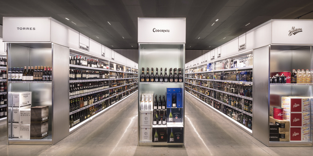 Jané Winestore by External Reference with Chu Uroz 