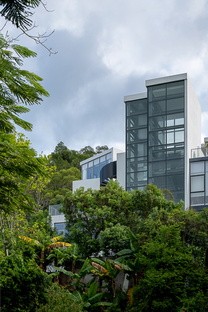 The Mountain View by Onexn Architects, smart refurbishment in Shenzhen