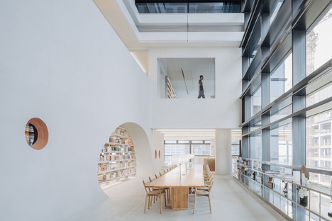 Wutopia Lab’s Satori Harbor Library in Guangzhou

