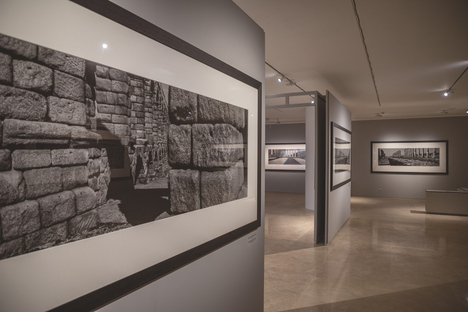 Radici, an exhibition by Josef Koudelka at the Ara Pacis in Rome
