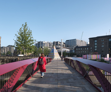 Moxon Architects’ Esperance Bridge in King’s Cross, London
