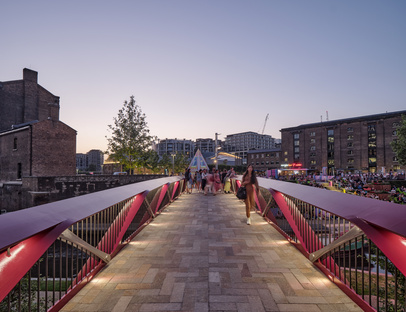 Moxon Architects’ Esperance Bridge in King’s Cross, London
