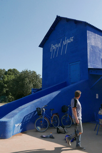 Atelier YokYok designs Station Nuage in Saint Sébastien sur Loire
