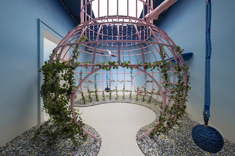 Venice Biennale, UK pavilion presents The Garden of Privatised Delights
