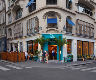 Cali Uptown Restaurant, Californian Mid Century Vibes in Paris
