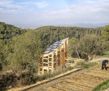 IAAC’s Solar Greenhouse produces both food and energy
