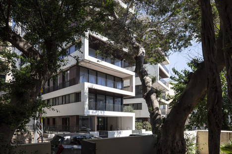 Bar Orian Architects, building in the White City, Tel Aviv
