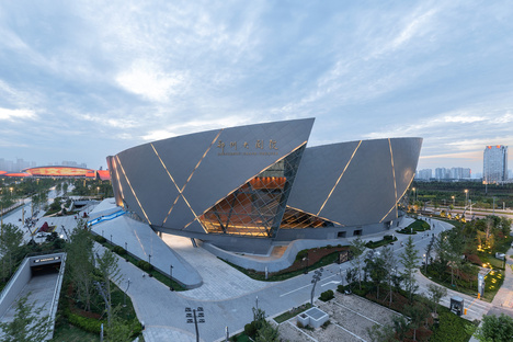 Zhengzhou Grand Theatre, a cultural hub

