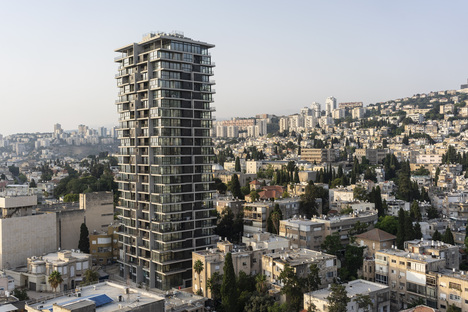Ahad Haam Tower in Haifa, a vertical district
