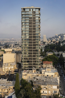 Ahad Haam Tower in Haifa, a vertical district
