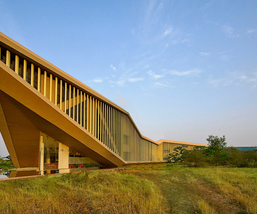 Sanjay Puri, sustainable offices on the traditional home model
