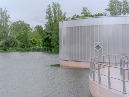 Studio Ossidiana, a floating pavilion for a museum in Almere
