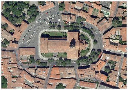 Place Saint Sernin, reorganisation of public space in Toulouse