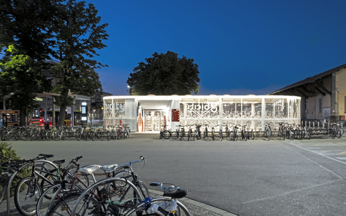 Studio Capitanio Architetti designs glowing bicycle station in Bergamo
