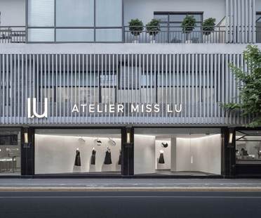 Mirrors and fluidity, MDO and the remake of a concept store in Shanghai
