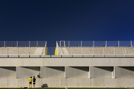 SUMMARY’s multifunctional sustainable grandstand in Aveiro
