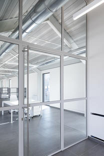Studio Capitanio Architetti and the new Trafilerie Mazzoleni office complex

