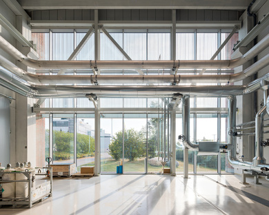 Vuosaari Heat Pump Building, innovating sustainability
