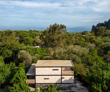 Casa Encinos by APT, a fusion of form and function respectful of the local context
