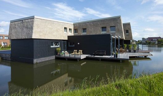 Living on the water. Water+Reed, BLAUW architects.
