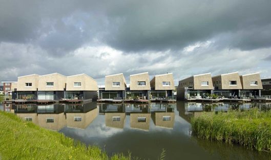 Living on the water. Water+Reed, BLAUW architects.

