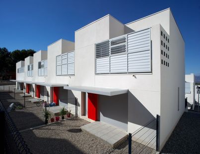 52 Social Housing Building in Catalonia by Aguilera Guerrero Arquitectos.
