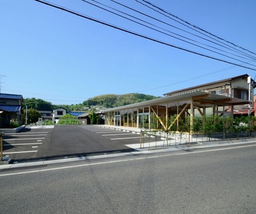 A space for everyone: Cafeteria in Ushimado by Niji Architects
