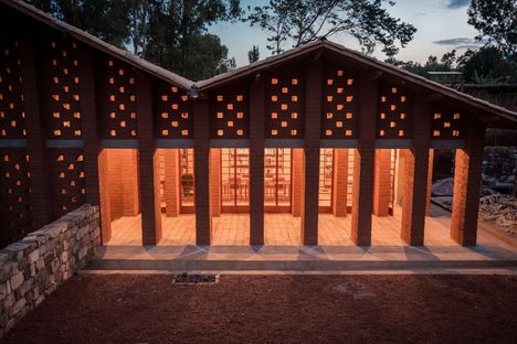 Designing with local resources: Library in Muyinga, Burundi.
