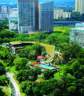 Four Acres Singapore – a leadership development centre with BCA Green Mark Platinum certification. 