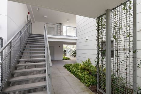 LEED Gold: Kennedy Homes by Glavovic Studio. 