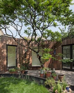 A project that knocks down architectural barriers: Tree House, 6a architects
