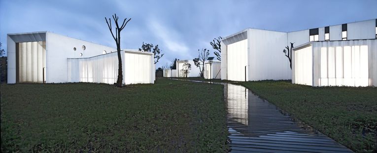 XiXi Artist Clubhouse by AZL architects
