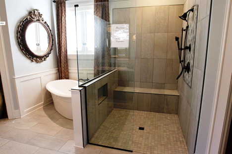 The contemporary bathroom with Stonepeak’s porcelain floor and wall tiles
