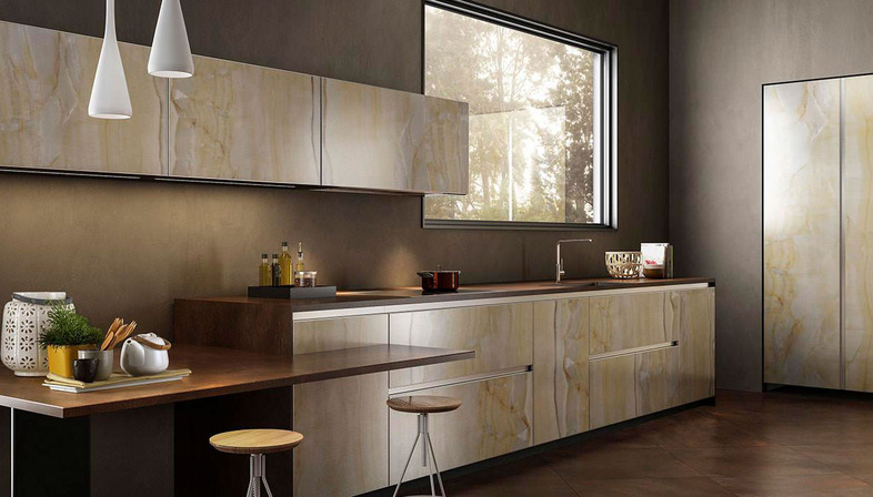 The fascination of onyx in FMG’s new surfaces
