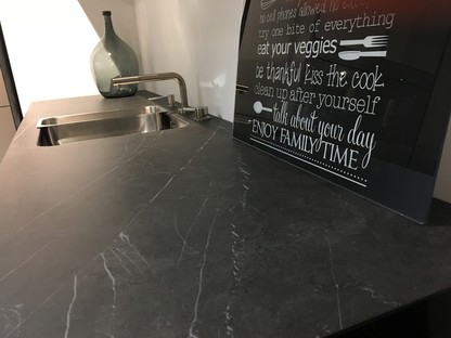 SapienStone Pietra Grey for a kitchen with a refined contemporary look 
