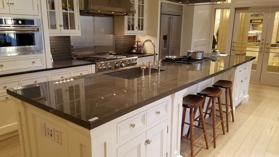 SapienStone: dark neutral colours for kitchen countertops in 2020
