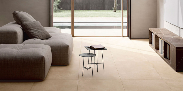 Fiandre high-tech ceramic for simple, bright, custom-designed spaces 

