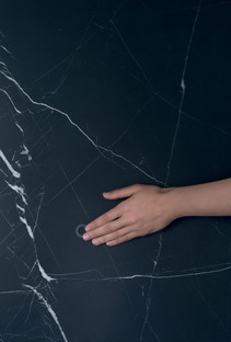 Beauty and comfort for living: new Hypertouch design for ceramic surfaces
