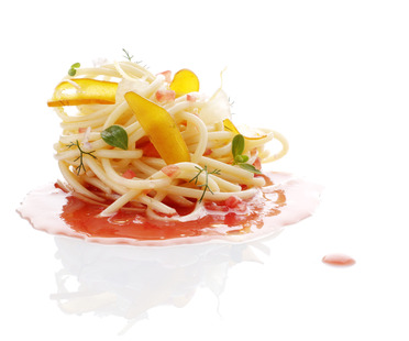Cold spaghetti with tuna roe and tomato coulis: what you need to make it 
