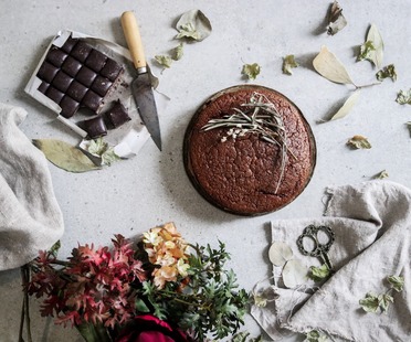 Chocolate sponge cake – recipe by Delicous Martha
